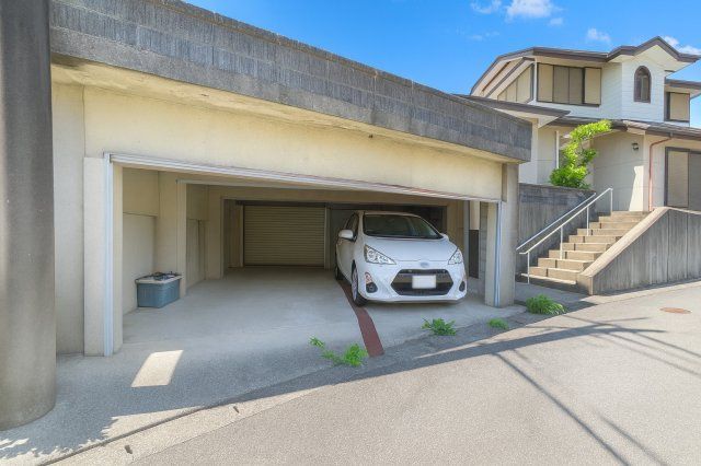 Land for Sale in Tosu City, Saga - 121 Tsubo Plot, No Build Conditions - Thumbnail 2