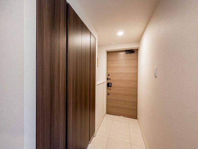 Open Residence Nishi-Kasai 3LDK Apartment for Sale in Tokyo - Thumbnail 4