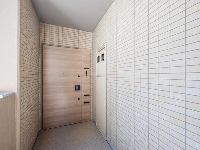 Open Residence Nishi-Kasai 3LDK Apartment for Sale in Tokyo - Thumbnail 3