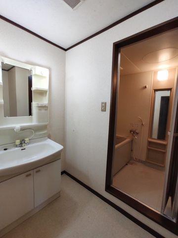 3LDK Apartment for Sale in Gotemba, Shizuoka — Image 4, Gotemba, Shizuoka