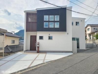 3LDK House in Hiroshima's Asakita Ward with 102.88㎡ Space — Image 1, Asakita, Hiroshima