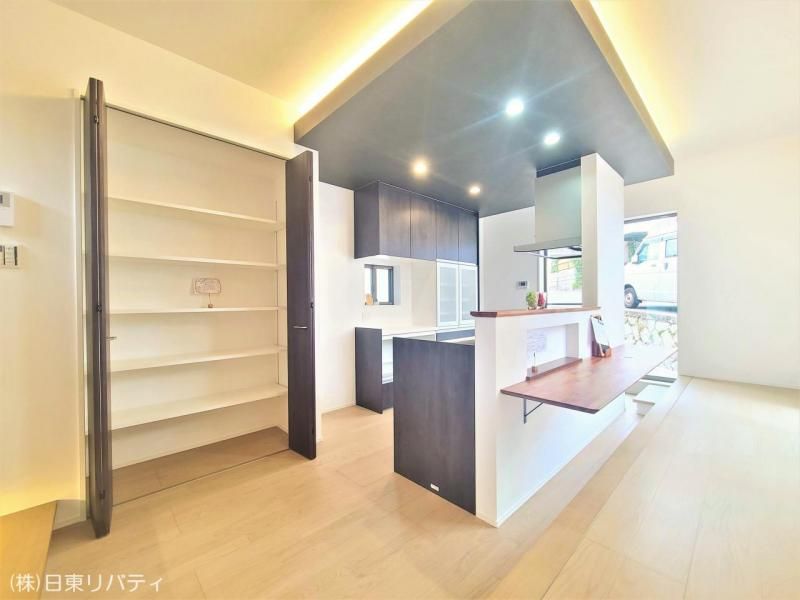 3LDK House in Hiroshima's Asakita Ward with 102.88㎡ Space - Thumbnail 3