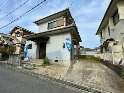 Renovated 3LDK House in Taishicho with Parking — Image 1, Taishi, Hyogo