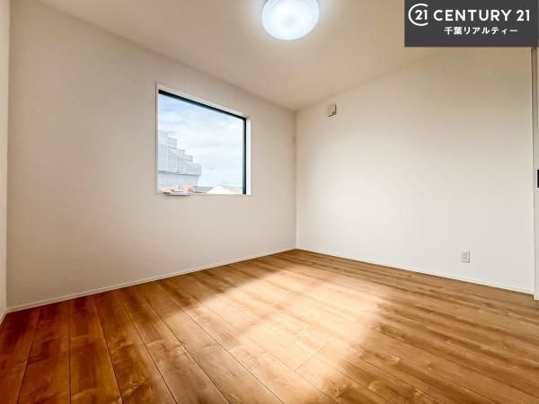 3LDK Newly Built House for Sale in Funabashi, Chiba - Thumbnail 3