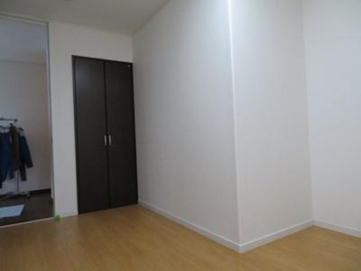 5LDK House in Gifu City with Solar Power and Parking — Image 4, Gifu, Gifu