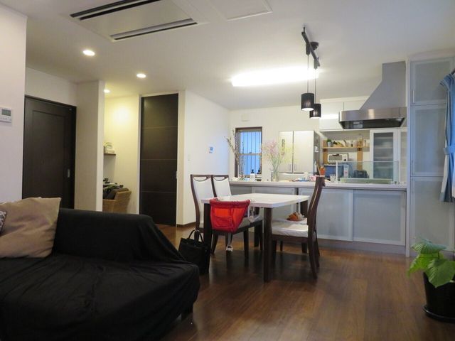 5LDK House in Gifu City with Solar Power and Parking - Thumbnail 4