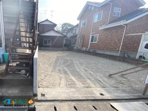 Vacant Land for Sale in Saijo City, Ehime Prefecture - 142.68 sqm - Thumbnail 3
