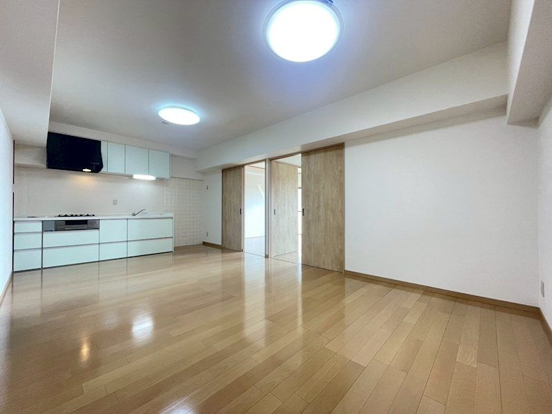 3LDK Apartment for Sale in Kitakyushu, Fukuoka - Yamachi Village Kamoda - Thumbnail 3