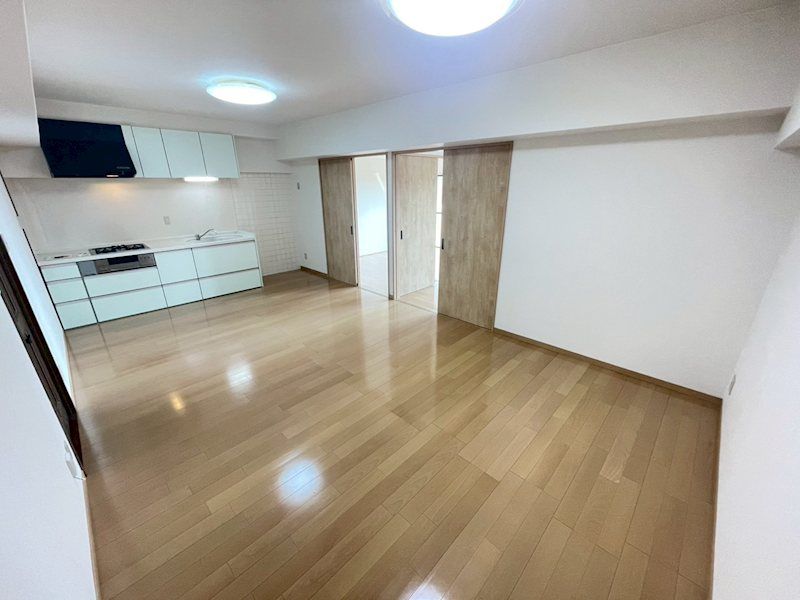 3LDK Apartment for Sale in Kitakyushu, Fukuoka - Yamachi Village Kamoda - Thumbnail 4