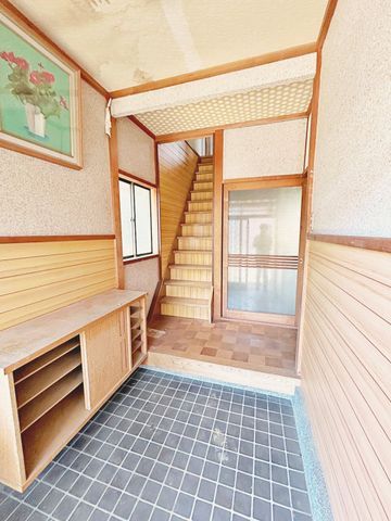 Renovated 2SLDK House in Kanazawa - 81.66 sqm with Parking - Thumbnail 4