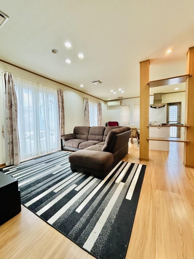 4LDK House for Sale in Wakayama City, 133 sqm - Thumbnail 2