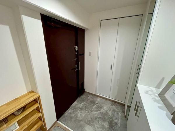 3LDK Apartment in Kobe Central Ward with South-Facing Balcony - Thumbnail 4