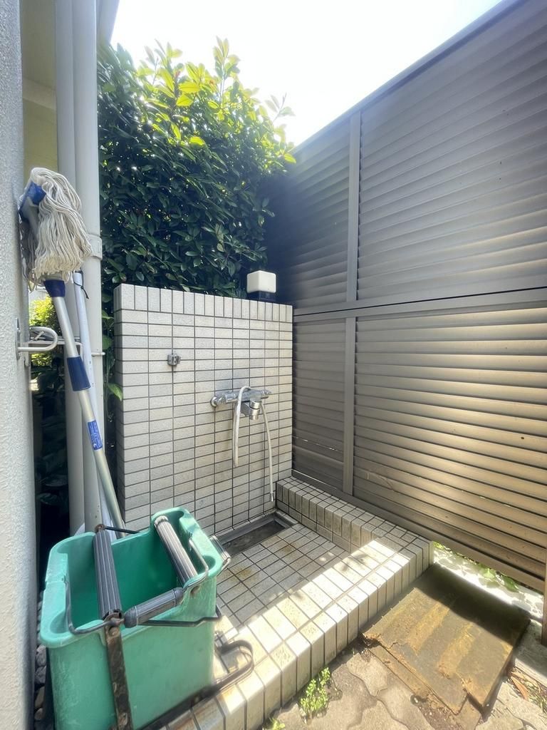 Renovated 3LDK Apartment in Koto-ku, Tokyo for 59,800,000 Yen - Thumbnail 2