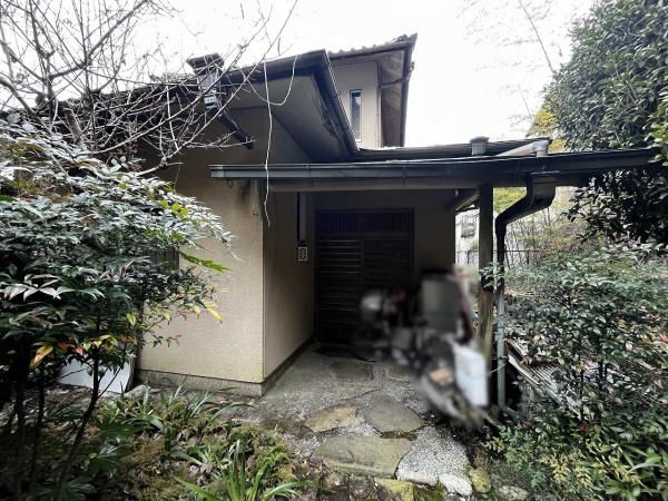6LDK Kyoto house with mountain views and large garden - Thumbnail 3