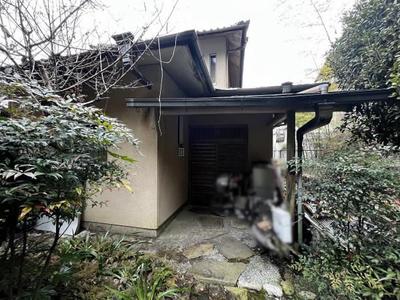 6LDK Kyoto house with mountain views and large garden — Image 2, Sakyo, Kyoto