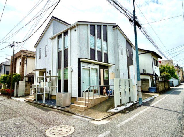 2LDK Mixed-Use House in Nerima, Tokyo for Sale - Thumbnail 2