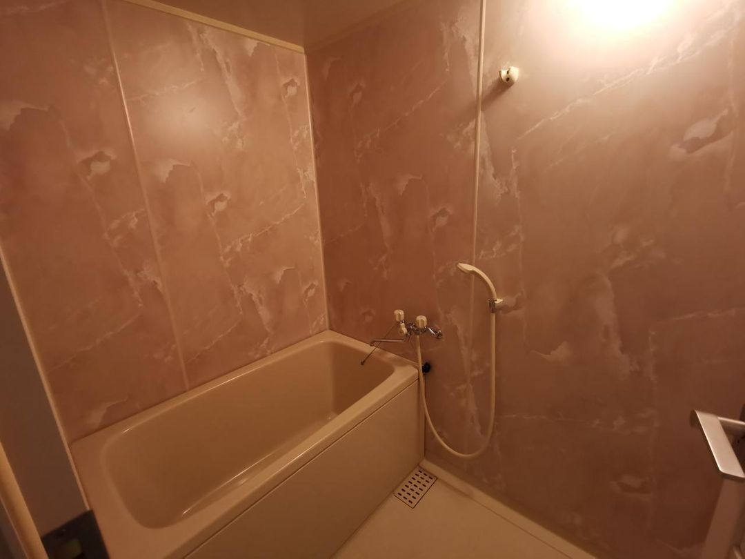 Grand Wing Maiko Kogen Resort Condo with Onsen & Pool - Thumbnail 3