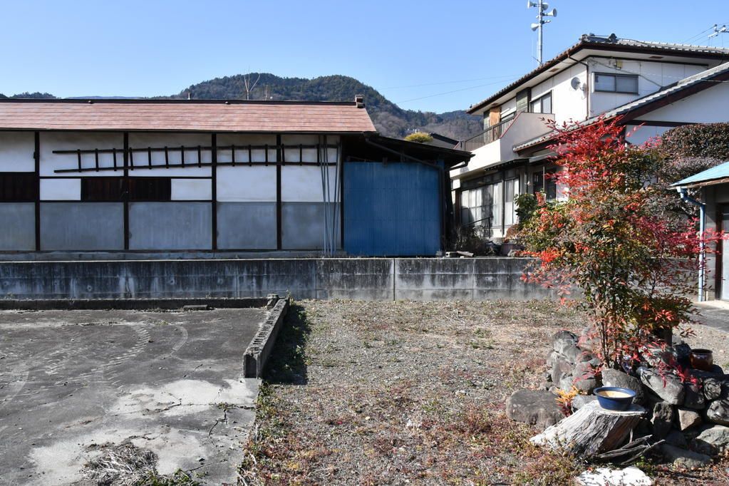 Land for Sale in Minami-Alps City, Yamanashi - 271.74 Tsubo Plot - Thumbnail 2