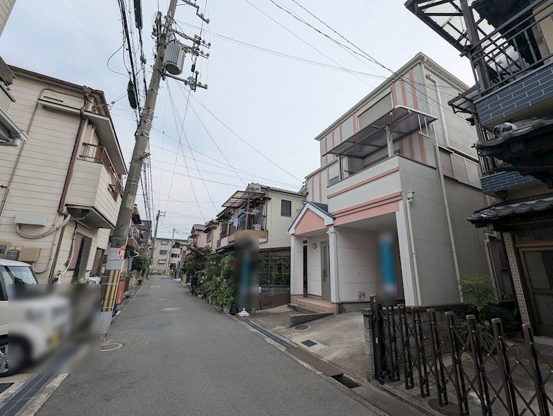 4LDK House for Sale in Settsu City, Osaka Prefecture - Thumbnail 2