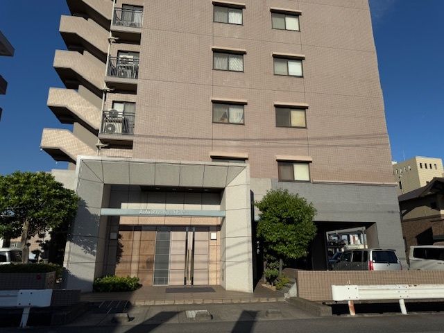 Alpha States Higashifukatsu 4LDK Apartment in Fukuyama - Thumbnail 3