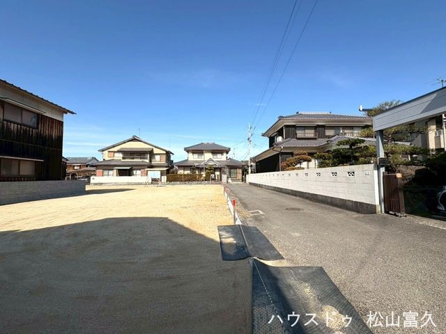 Land for Sale in Matsuyama City, Ehime Prefecture - Building Condition - Thumbnail 2