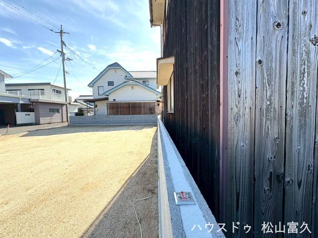 Land for Sale in Matsuyama City, Ehime Prefecture - Building Condition - Thumbnail 4