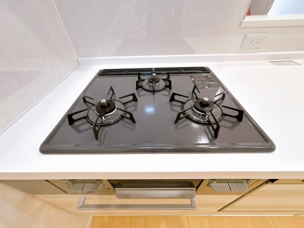 Renovated 2LDK Apartment near Otabashi Station Nagoya - Thumbnail 2