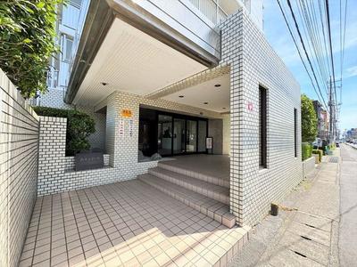 3SLDK Apartment in Koshigaya | Renovated Family Home — Image 2, Koshigaya, Saitama