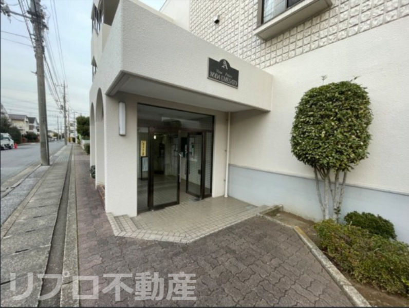 3LDK Apartment in Noda with South-Facing Balcony - Thumbnail 2