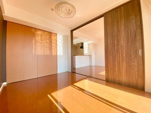 3LDK Pet-Friendly Apartment in Toda with 70.12㎡ Space - Thumbnail 3