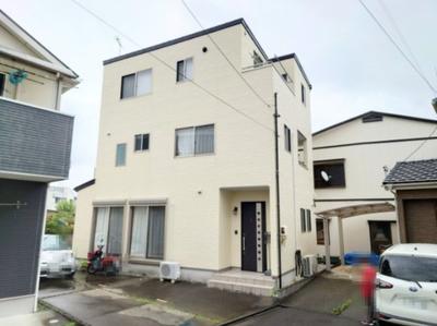 5LDK Family Home with Solar Power in Shizuoka's Suruga Ward — Image 9, Suruga, Shizuoka