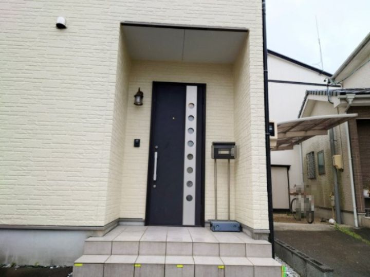 5LDK Family Home with Solar Power in Shizuoka's Suruga Ward - Thumbnail 4