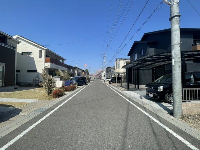 Modern 4LDK House in Yasu, Shiga | Long-Term Excellent Housing - Thumbnail 2