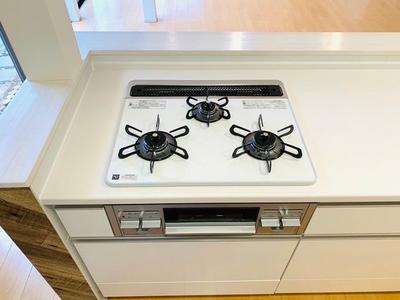 Renovated House in Shimosuwa with Lake Suwa Views — Image 4, Shimosuwa, Nagano