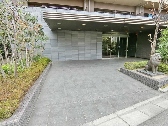 3LDK Apartment in Warabi with Large Roof Balcony | Lions Laurel Court - Thumbnail 3