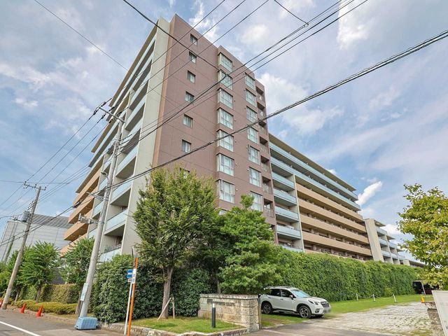 3LDK Apartment in Warabi with Large Roof Balcony | Lions Laurel Court - Thumbnail 2
