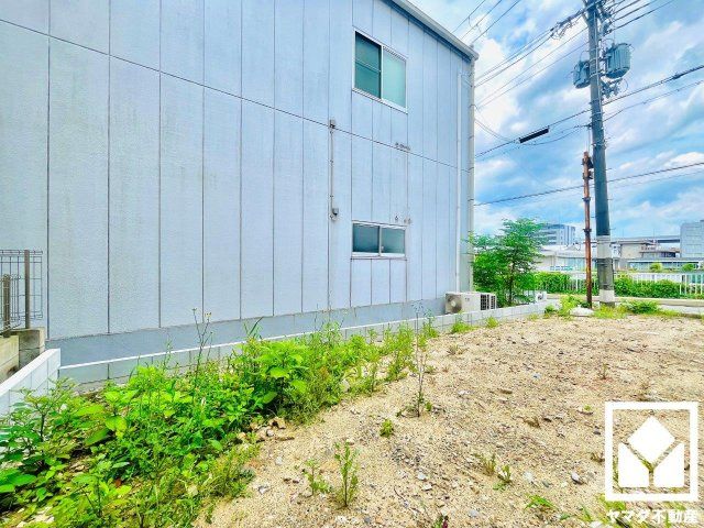 Land for Sale in Fushimi Ward, Kyoto - Near Kujō Station - Thumbnail 2
