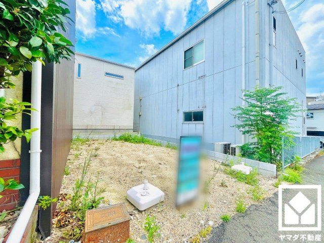 Land for Sale in Fushimi Ward, Kyoto - Near Kujō Station - Thumbnail 4