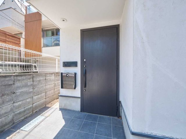 1SLDK House for Sale in Denenchofu, Ota Ward, Tokyo - Thumbnail 3