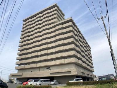 Grandios Yonago 9F 3LDK Apartment for Sale with Mt. Daisen View — Image 10, Yonago, Tottori