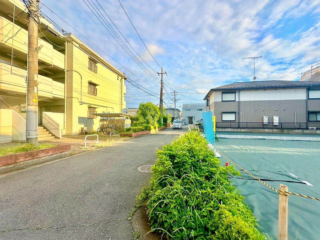 Land for Sale in Tachikawa, Tokyo – 3 Corner Building Plots - Thumbnail 4