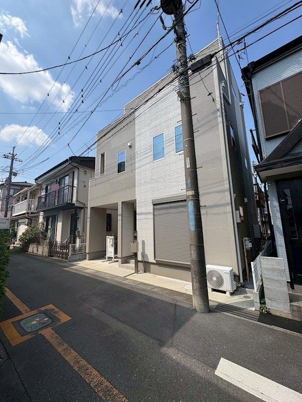 3LDK House in Fujimi City - Modern 3-Storey Home - Thumbnail 2