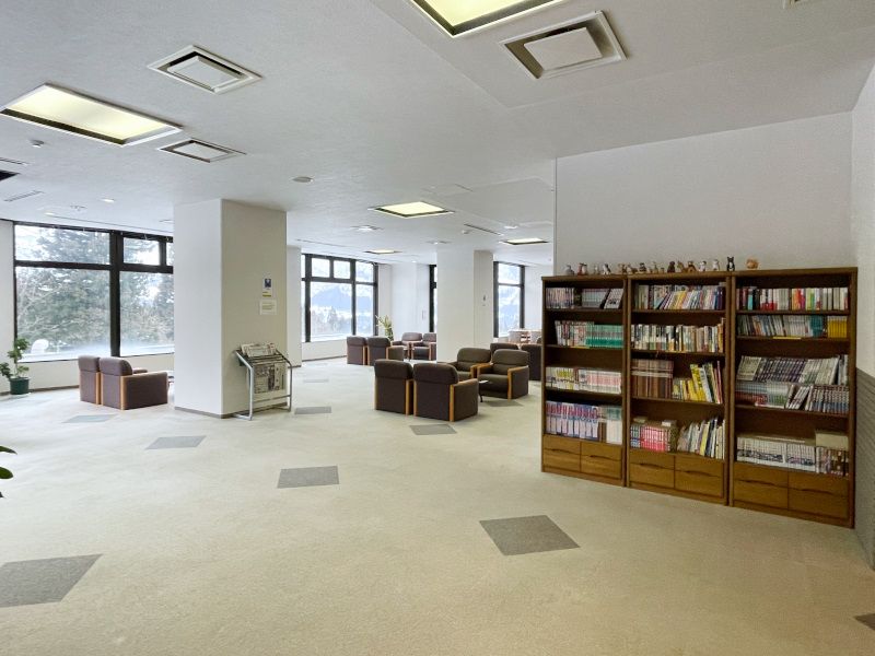 Forest Hills Ishiuchi 6F Condo with Onsen & Pet-Friendly Rules - Thumbnail 4