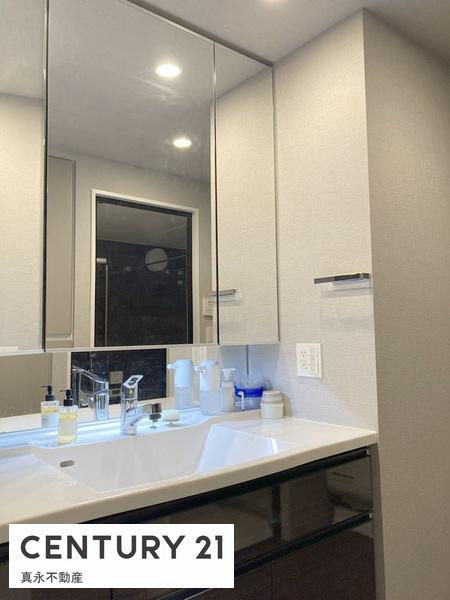 2LDK apartment near Ogaki Station with balcony - Thumbnail 4