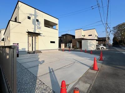 4LDK House in Omihachiman with 4 Parking Spaces — Image 1, Omihachiman, Shiga