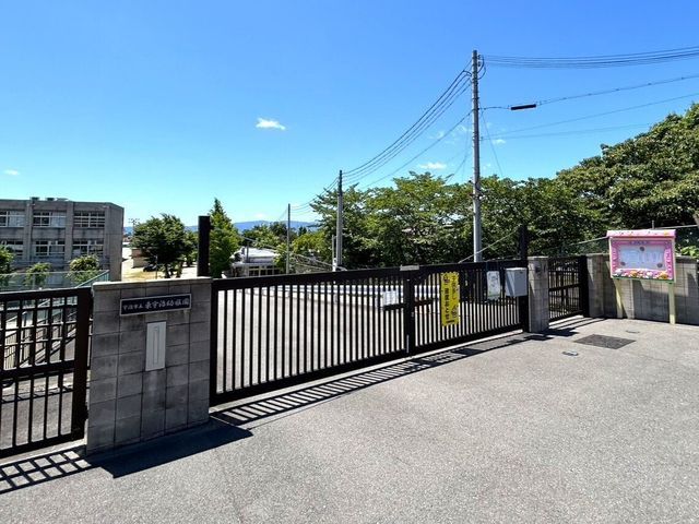 Land for Sale in Uji City, Kyoto with Old House and Prime Location - Thumbnail 3