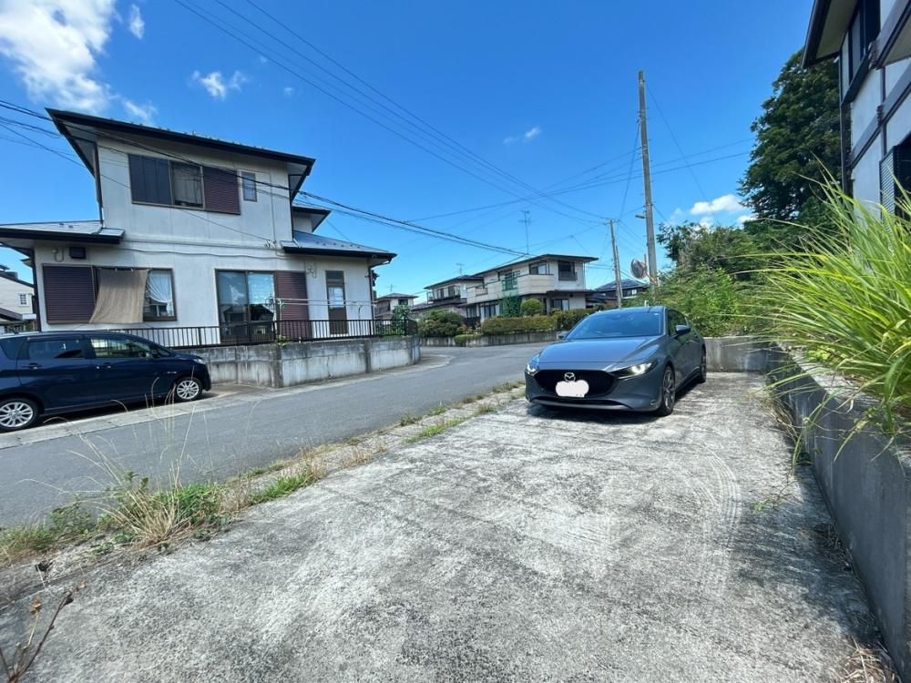 Renovated 4SLDK House in Misato, Miyagi with 3 Car Parks - Thumbnail 2