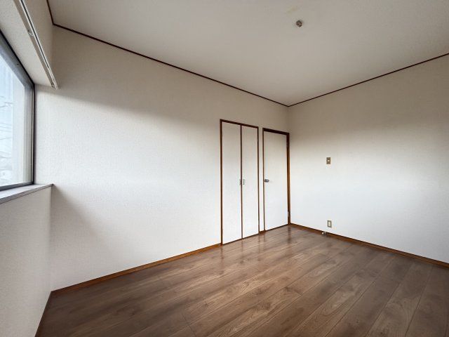 4LDK House for Sale in Sakurai City, Nara Prefecture - Thumbnail 2