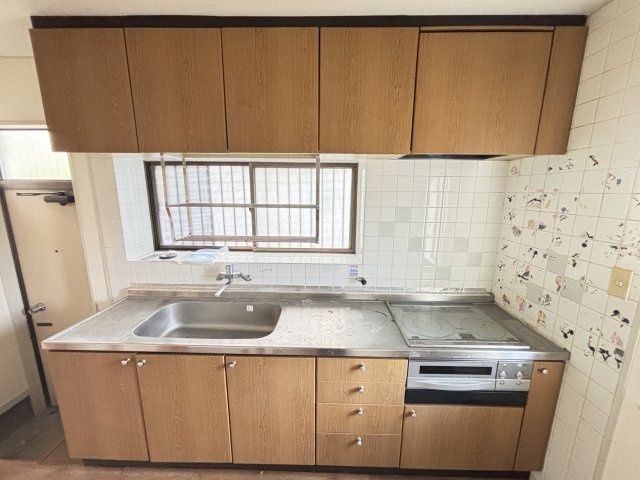 4LDK House for Sale in Sakurai City, Nara Prefecture - Thumbnail 3