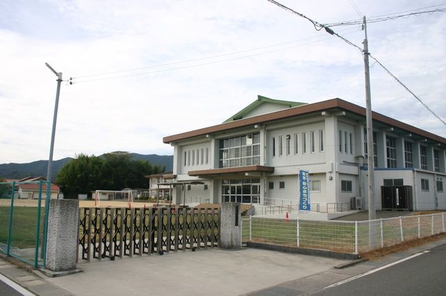 4LDK Detached House in Tatsuno City with 2019 Renovation - Thumbnail 4